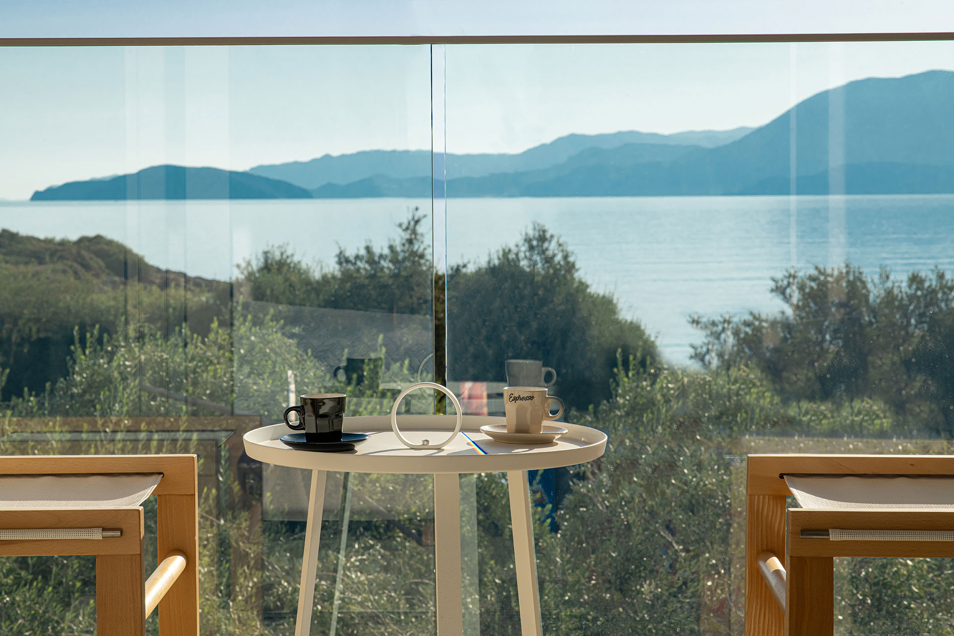Edem-Boutique-Hotel-Deluxe-Room-with-Sea-View-(6).jpg

